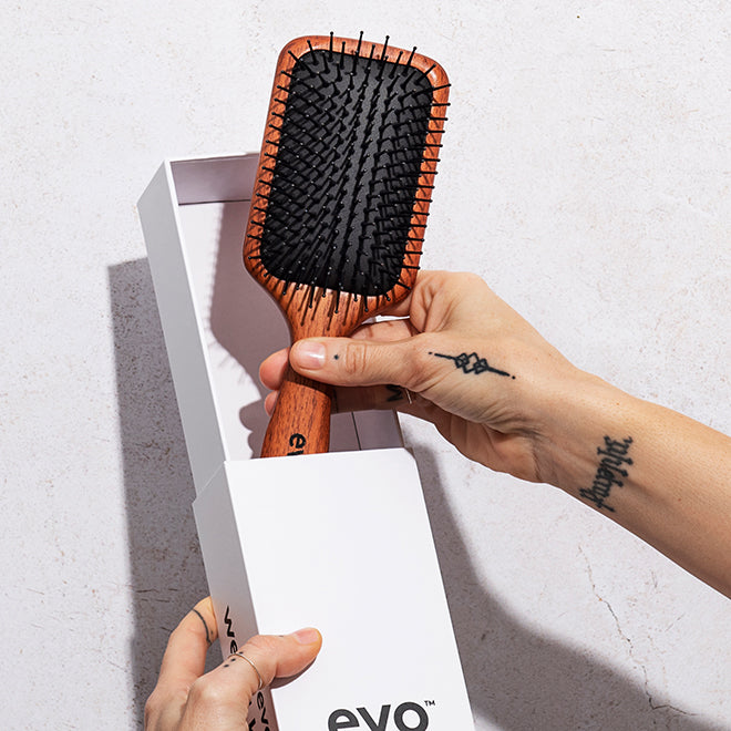 Pete Iconic Paddle Brush