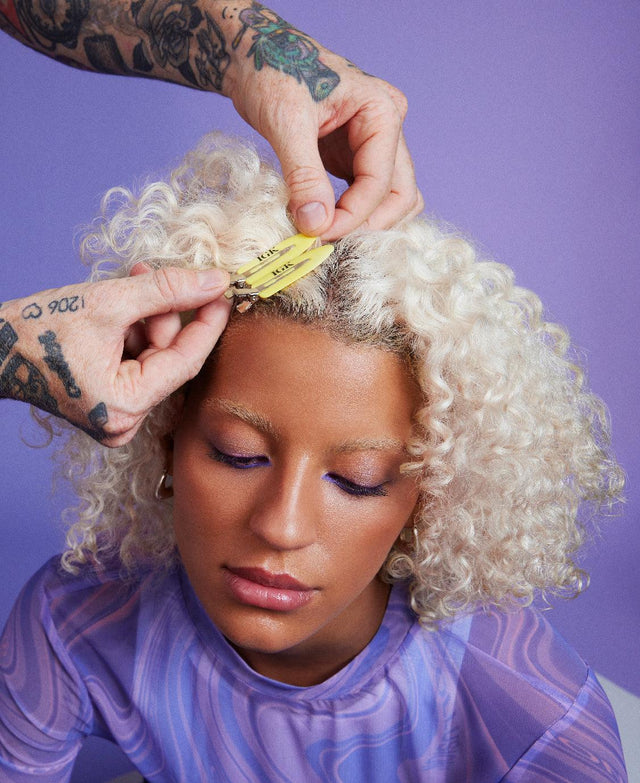 La Blonde Purple Toning Treatment Spray Image thumbnail