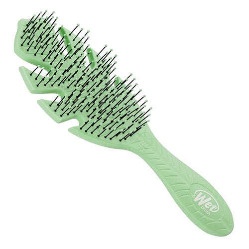 Go Green Leaf Detangler Image